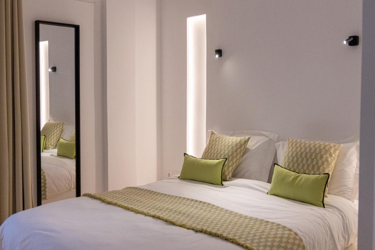 Seamento Suites Tinos Bagian luar foto
