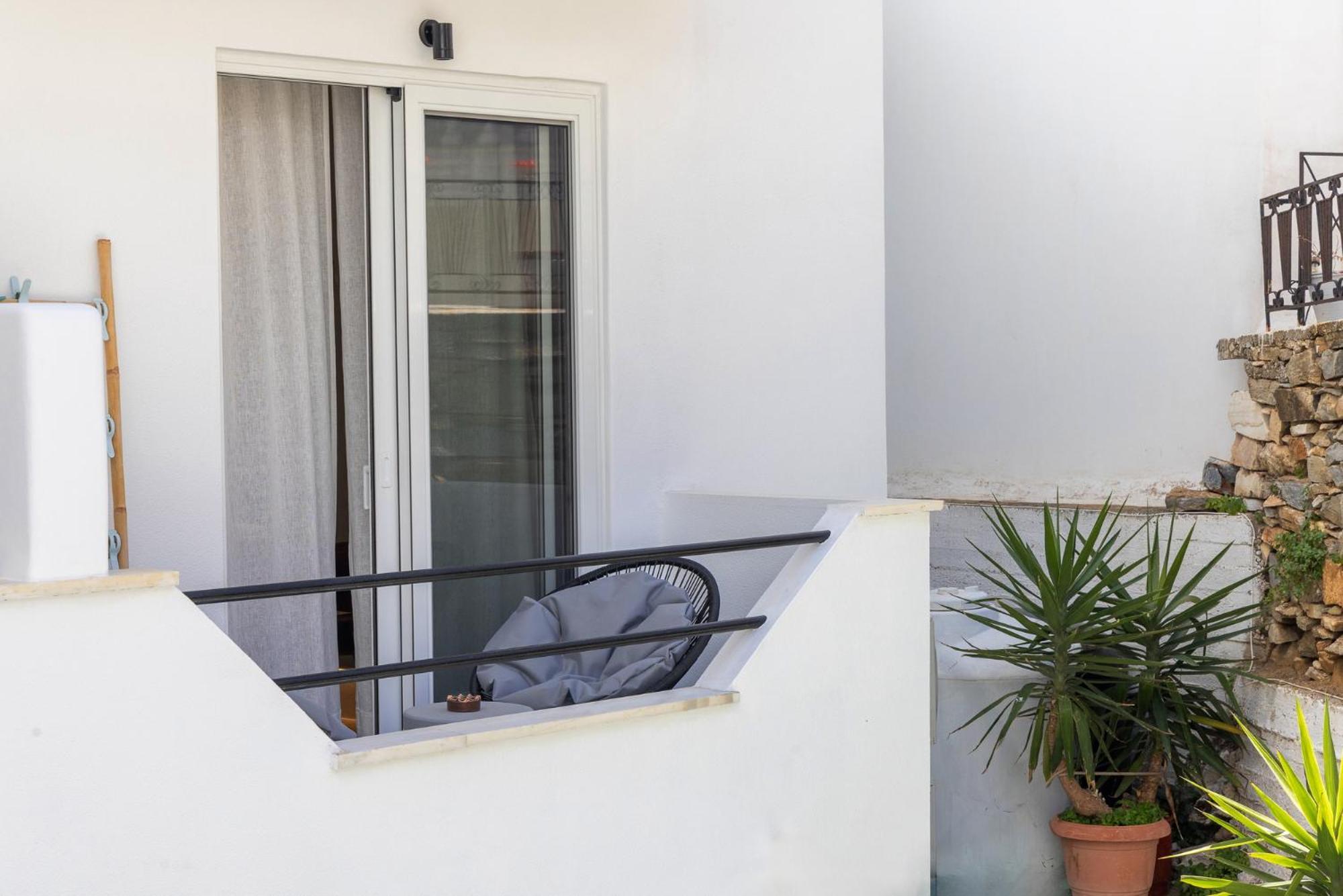 Seamento Suites Tinos Bagian luar foto
